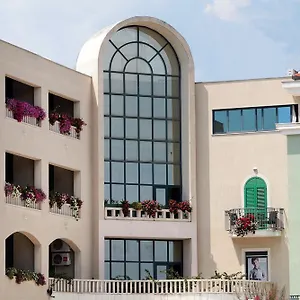 4* Szálloda Bellevue