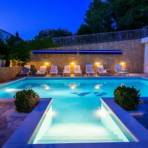 3* Panzió Paula